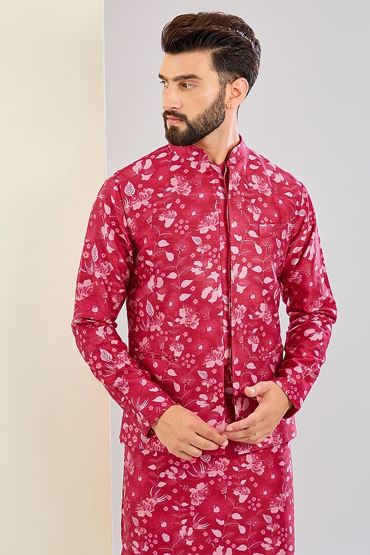 Maroon Chanderi Silk Floral Printed Bundi Jacket Set by Shreyansh Designs at Pernia's Pop Up Shop