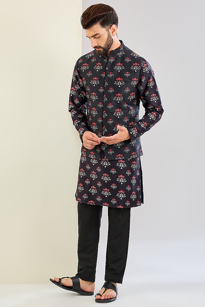 Black Chanderi Silk Floral Printed Bundi Jacket Set by Shreyansh Designs