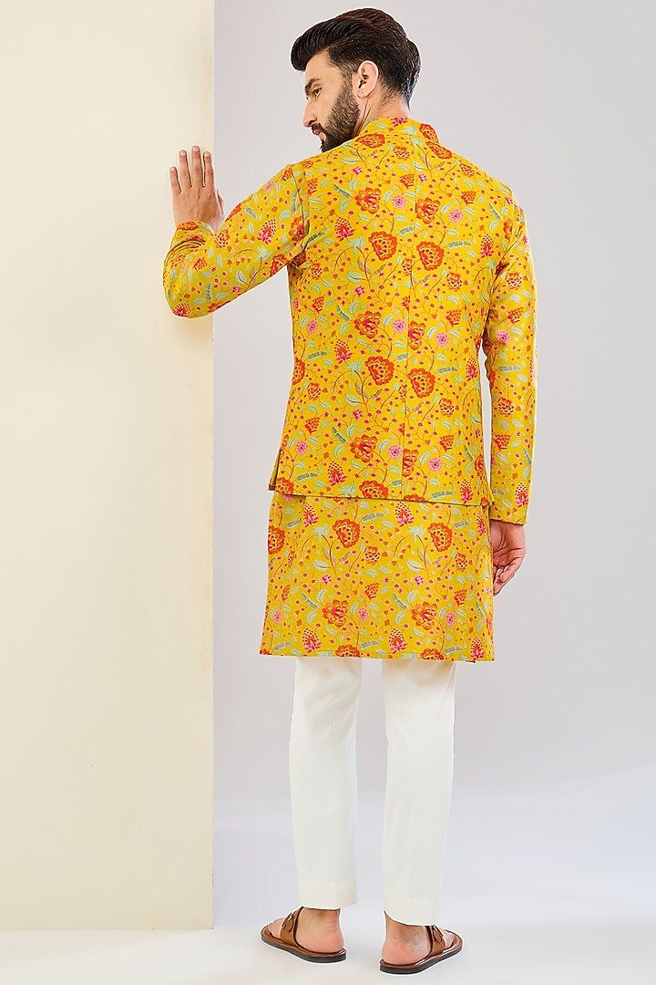 Mustard Chanderi Silk Floral Printed Bundi Jacket Set by Shreyansh Designs at Pernia's Pop Up Shop