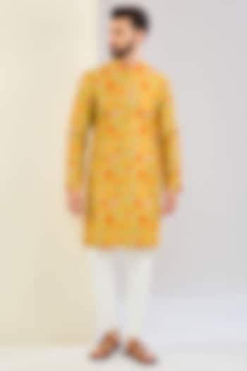 Mustard Chanderi Silk Floral Printed Kurta Set by Shreyansh Designs at Pernia's Pop Up Shop