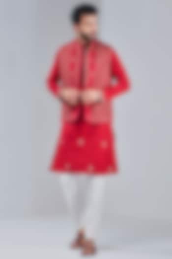 Pompeian Red Dupion Silk Bundi Jacket  by Shreyansh Designs