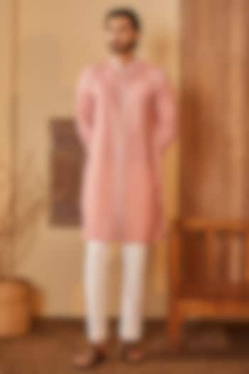 Baby Pink Cotton Silk Sequins Embroidered Kurta Set by Shreyansh Designs at Pernia's Pop Up Shop