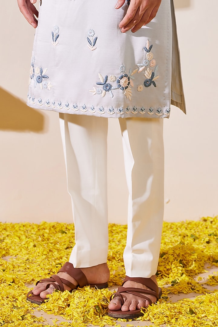 Grey Ombre Padma Silk Thread Hand Embroidered Kurta Set by Shreyansh Designs at Pernia's Pop Up Shop