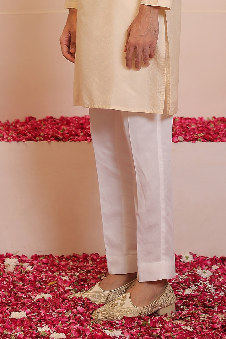 Ivory Cotton Silk Kurta Set by Shreyansh Designs at Pernia's Pop Up Shop