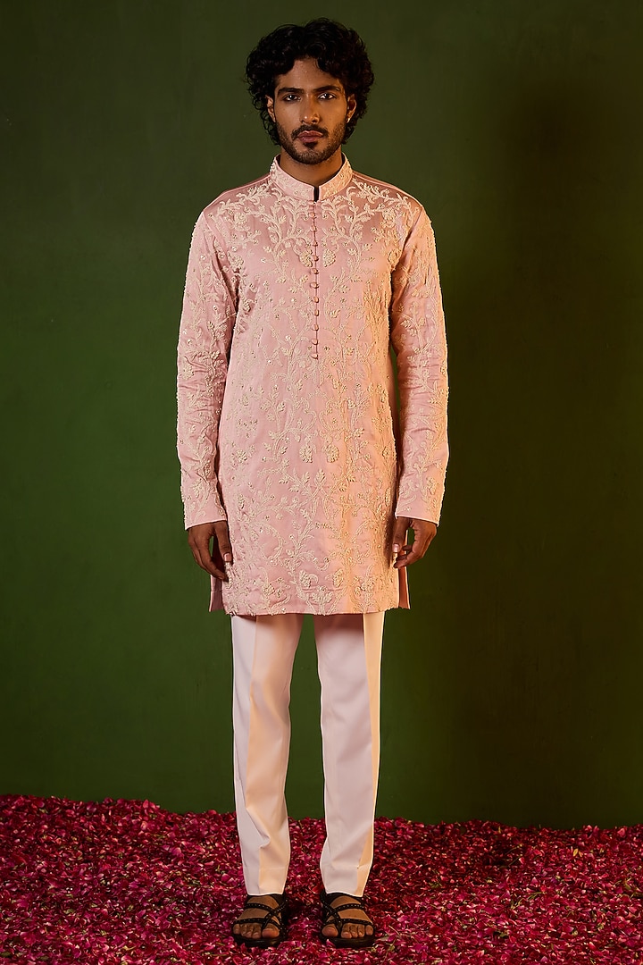 Powder Pink Swiss Silk Floral Jaal Embroidered Kurta Set by Shreyansh Designs at Pernia's Pop Up Shop