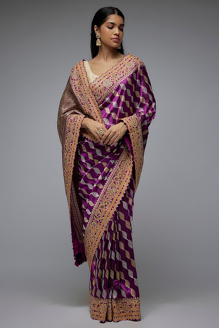 Purple Silk Mirror Embroidered Banarasi Bridal Saree Set by Shantanu Goenka at Pernia's Pop Up Shop