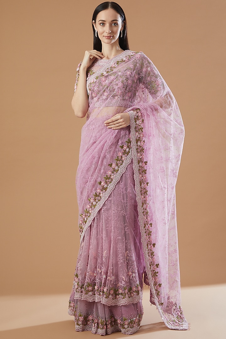 Lilac Embroidered Saree Set by Shantanu Goenka at Pernia's Pop Up Shop