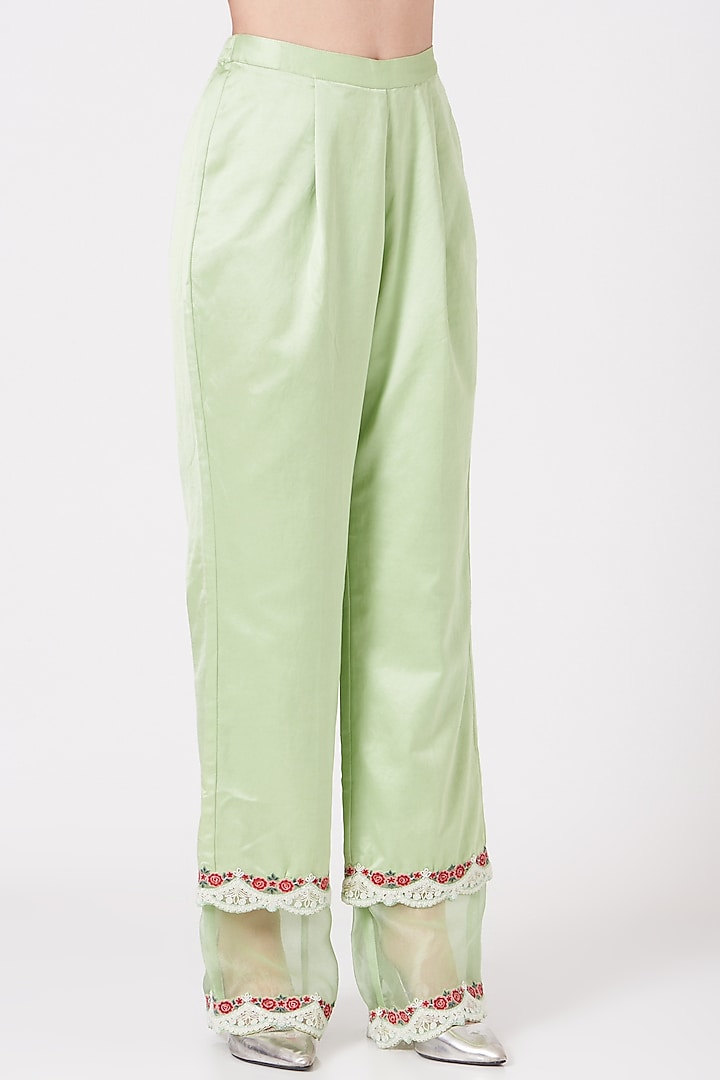 Pista Green Embroidered Kurta Set by Shantanu Goenka at Pernia's Pop Up Shop