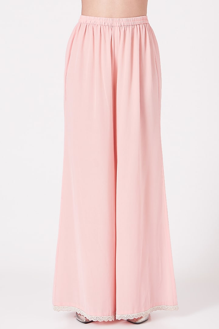Blush Pink Embroidered Kurta Set by Shantanu Goenka at Pernia's Pop Up Shop