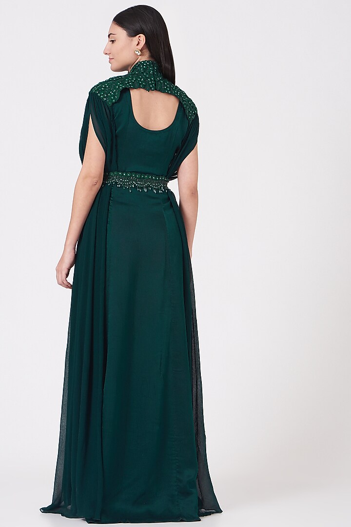 Midnight Green Embroidered Cape With Belt by Shantanu Goenka at Pernia's Pop Up Shop