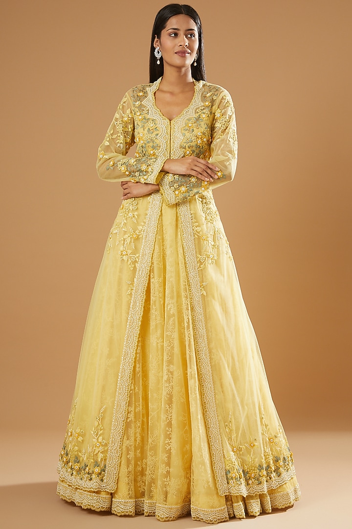 Yellow Embroidered Jacket Bridal Lehenga Set by Shantanu Goenka at Pernia's Pop Up Shop