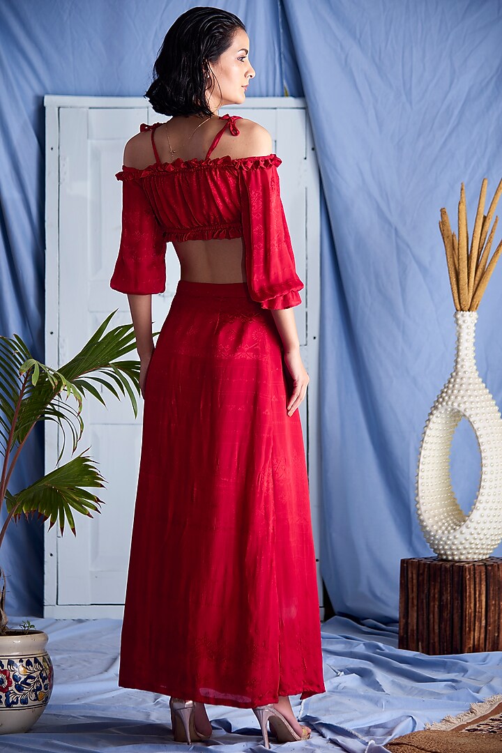 Red Chiffon Skirt With Slit by Shivika Agarwal at Pernia's Pop Up Shop