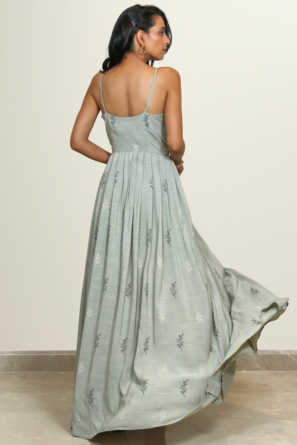 Exclusive pleated maxi top dress in sage