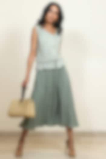 Moss Green Printed Flared Skirt by Shiori