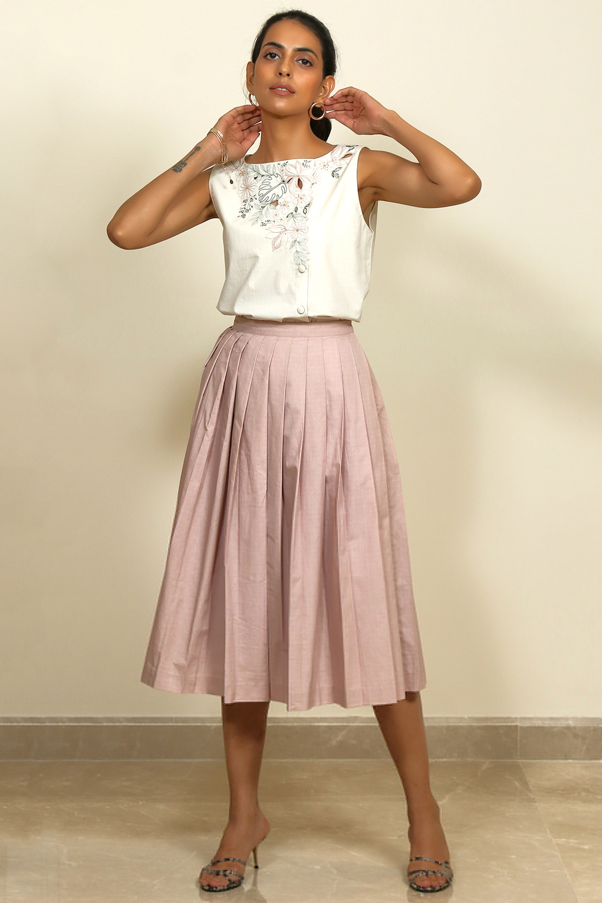 Peach Knife Pleated Skirt by Shiori at Pernia's Pop Up Shop