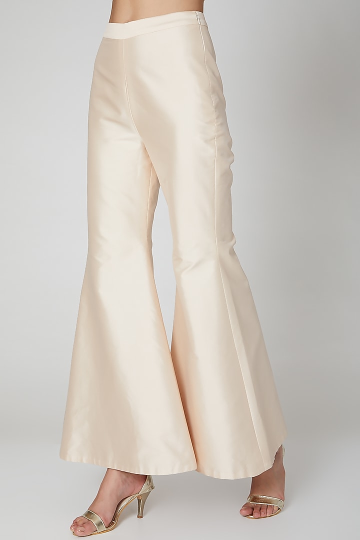 Cream Embroidered Flared Pants Set by Shivangi Jain at Pernia's Pop Up Shop