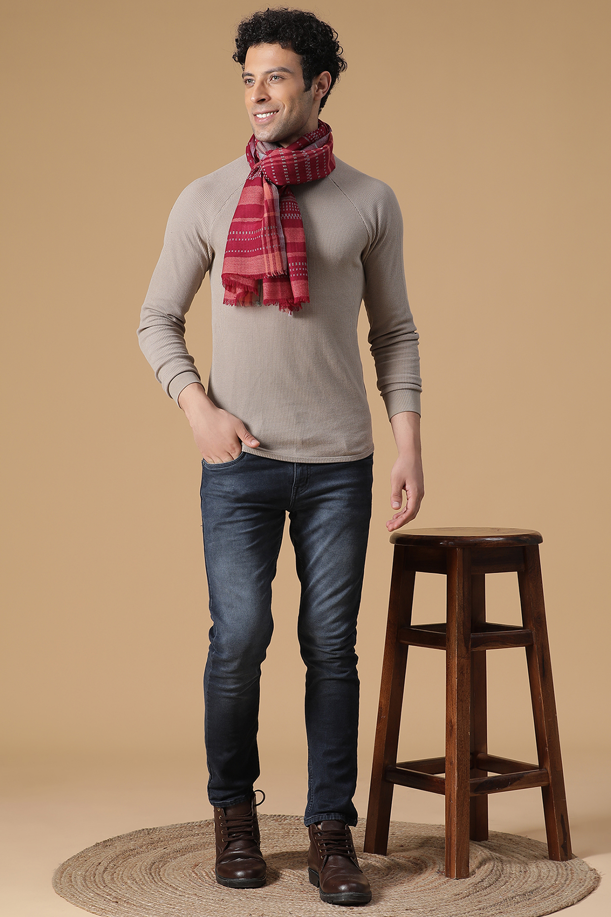 Fuchsia Wool Muffler by Shingora