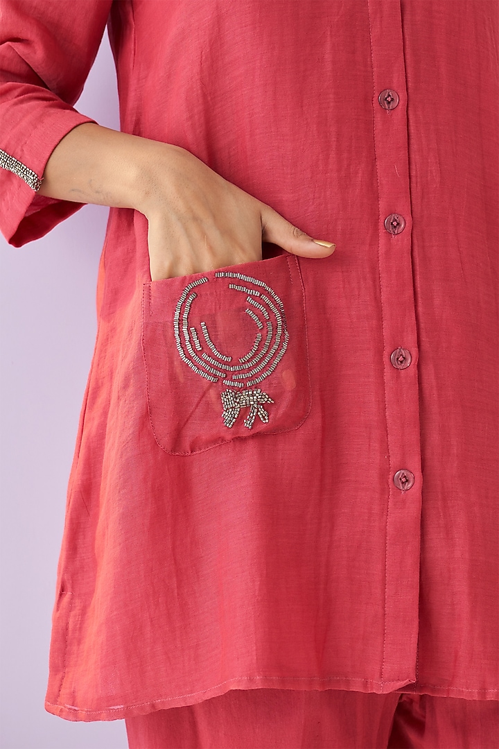 Red Mul Chanderi Nalki Embroidered Kurta Set by Shipraa Grover at Pernia's Pop Up Shop