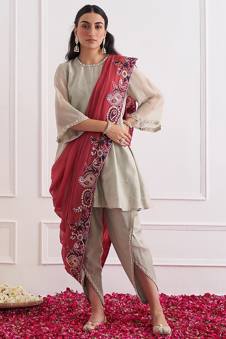 Pista Green Chanderi Hand Embroidered Kurta Set by Shipraa Grover at Pernia's Pop Up Shop