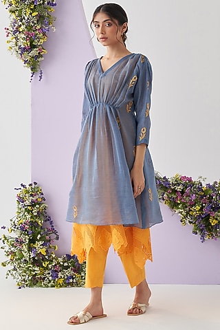 Yellow Mul Chanderi Embroidered Kurta Set by Shipraa Grover
