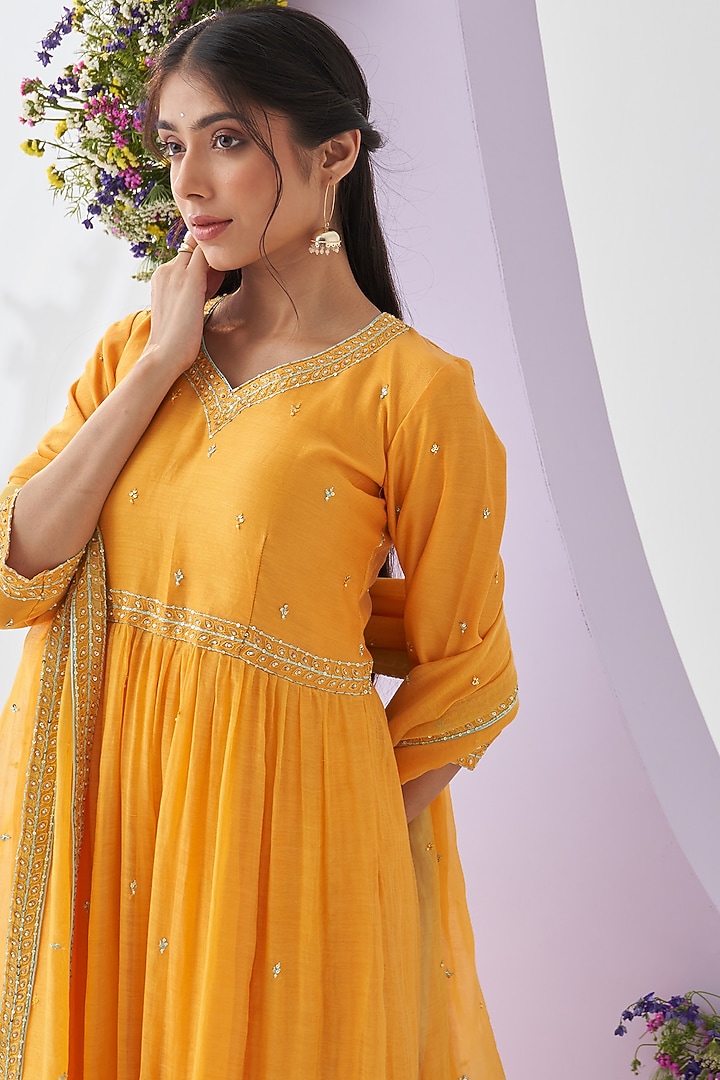 Yellow Chanderi Mul Embroidered Party Wear Anarkali Set by Shipraa Grover at Pernia's Pop Up Shop