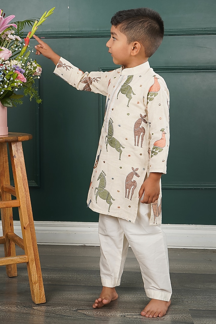 Cream Mal Embroidered Kurta Set For Boys by SHRUTI JALAN at Pernia's Pop Up Shop