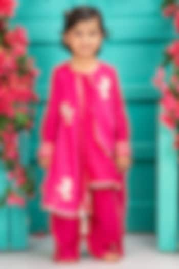 Rani Pink Chanderi Kurta Set For Girls by SHRUTI JALAN at Pernia's Pop Up Shop