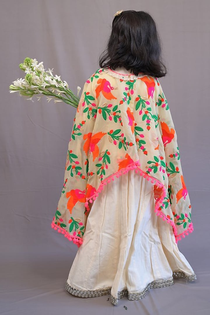 Off-White & Cream Georgette Embroidered Cape Set by SHRUTI JALAN at Pernia's Pop Up Shop