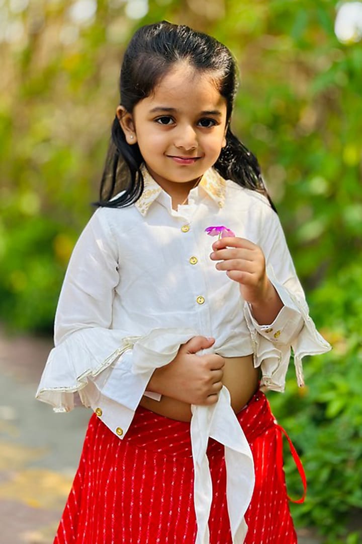 Red Kota Leheriya Skirt Set For Girls by SHRUTI JALAN at Pernia's Pop Up Shop