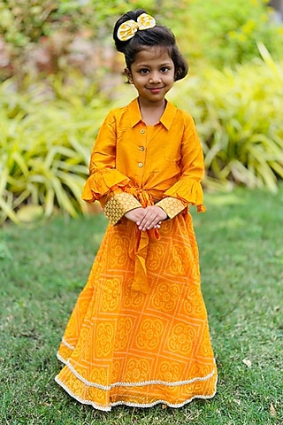 Yellow Kota Bandhej Skirt Set For Girls by SHRUTI JALAN