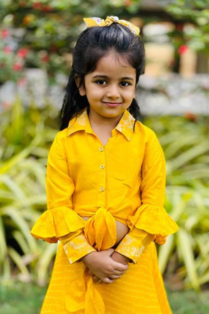 Yellow Kota Leheriya Skirt Set For Girls by SHRUTI JALAN at Pernia's Pop Up Shop