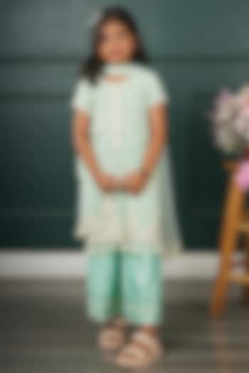 Light Blue Georgette Embroidered Kurta Set For Girls by SHRUTI JALAN at Pernia's Pop Up Shop