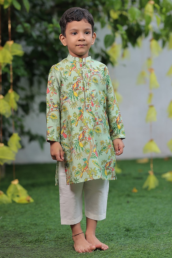 Green Chanderi Printed Kurta Set For Boys by SHRUTI JALAN at Pernia's Pop Up Shop