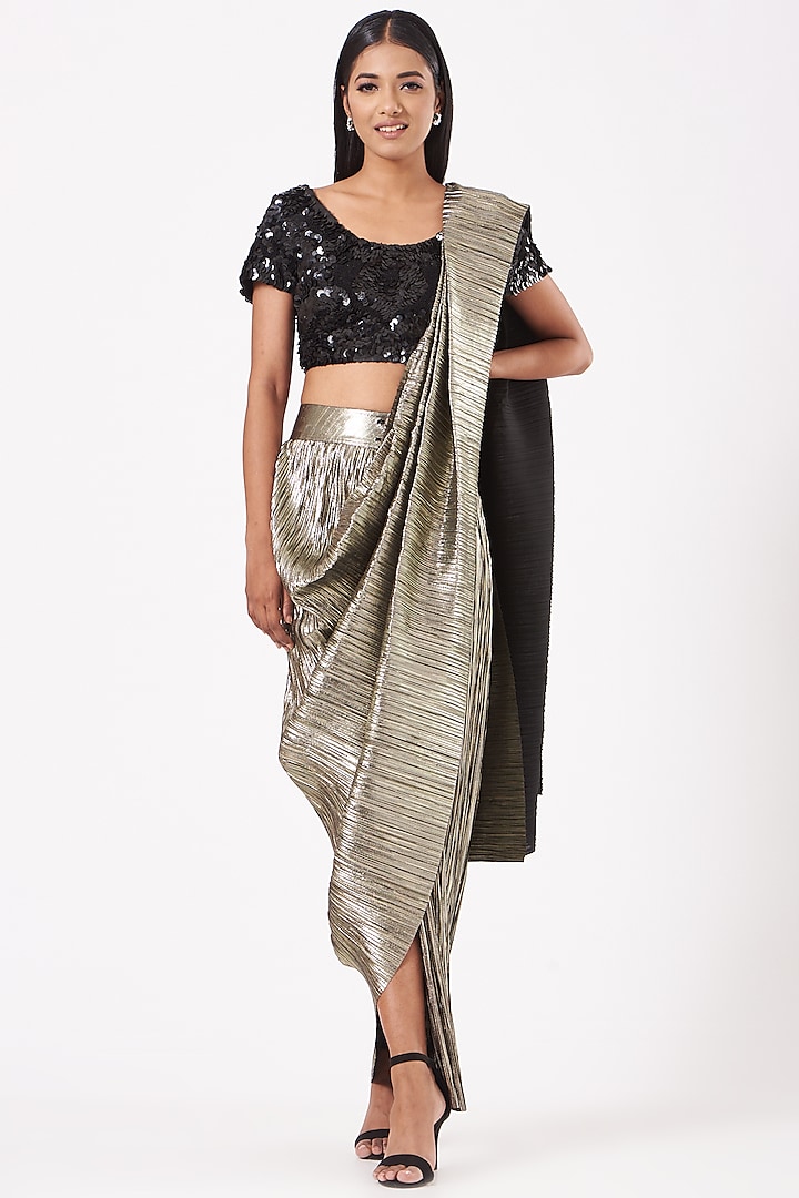 Black & Gold Pleated Metallic Saree With Black Sequence Blouse by 431-88 By Shweta Kapur at Pernia's Pop Up Shop