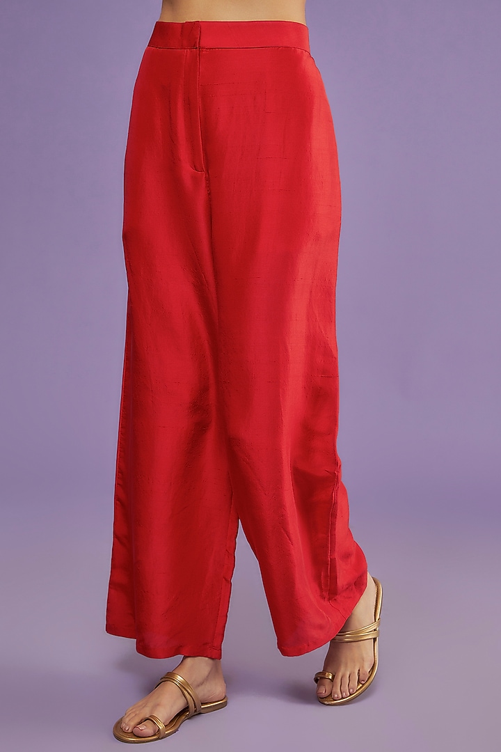 Red Silk Kurta Set by 431-88 By Shweta Kapur at Pernia's Pop Up Shop