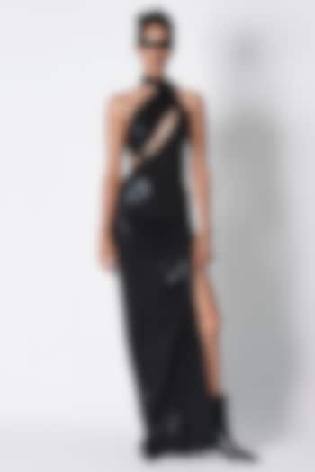 Black Liquid Jersey Off-Shoulder Wedding Saree by 431-88 By Shweta Kapur at Pernia's Pop Up Shop