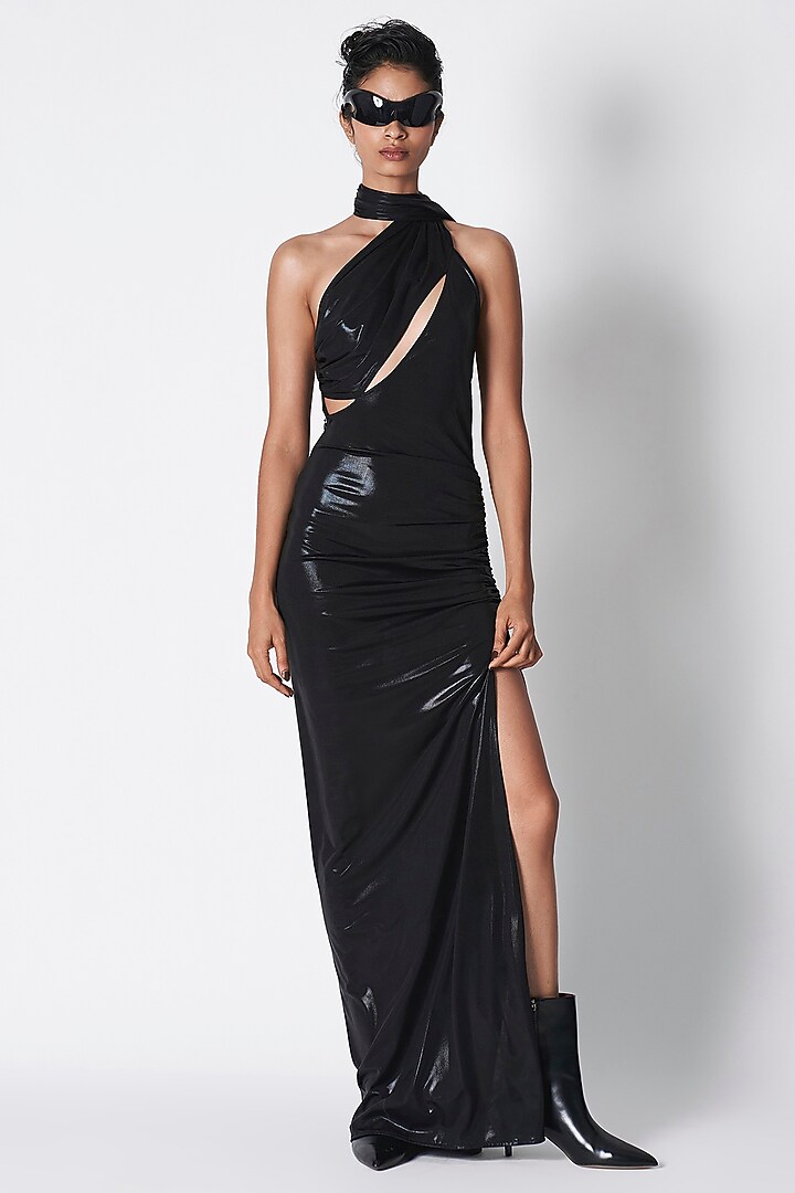 Black Liquid Jersey Off-Shoulder Wedding Saree by 431-88 By Shweta Kapur at Pernia's Pop Up Shop