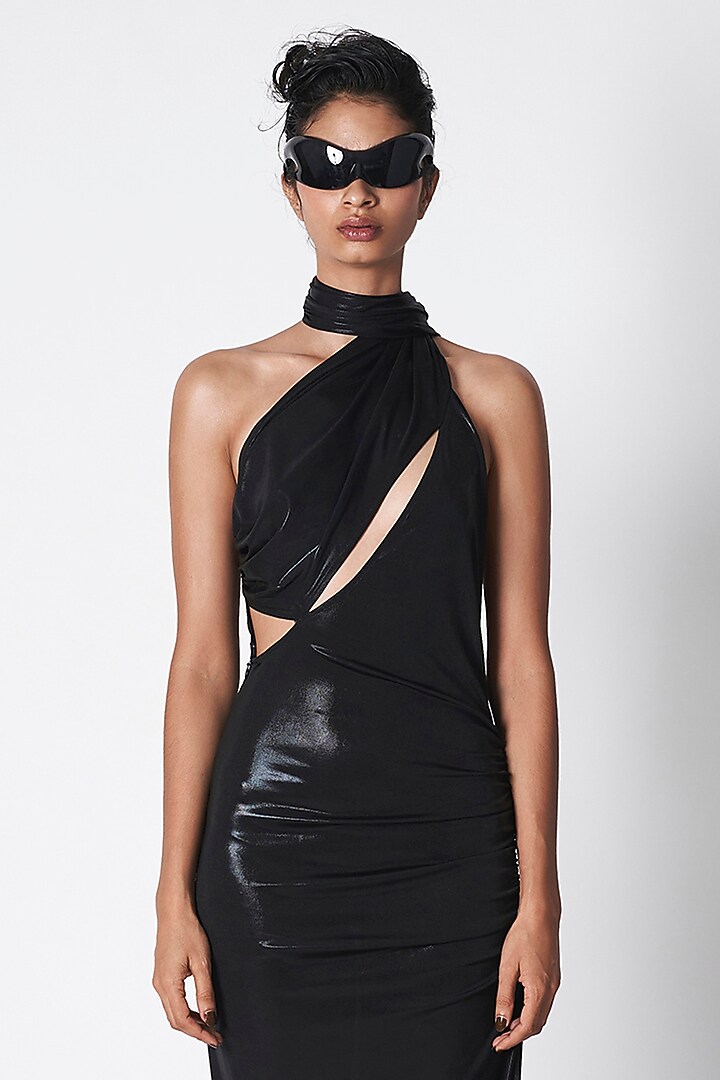 Black Liquid Jersey Off-Shoulder Wedding Saree by 431-88 By Shweta Kapur at Pernia's Pop Up Shop