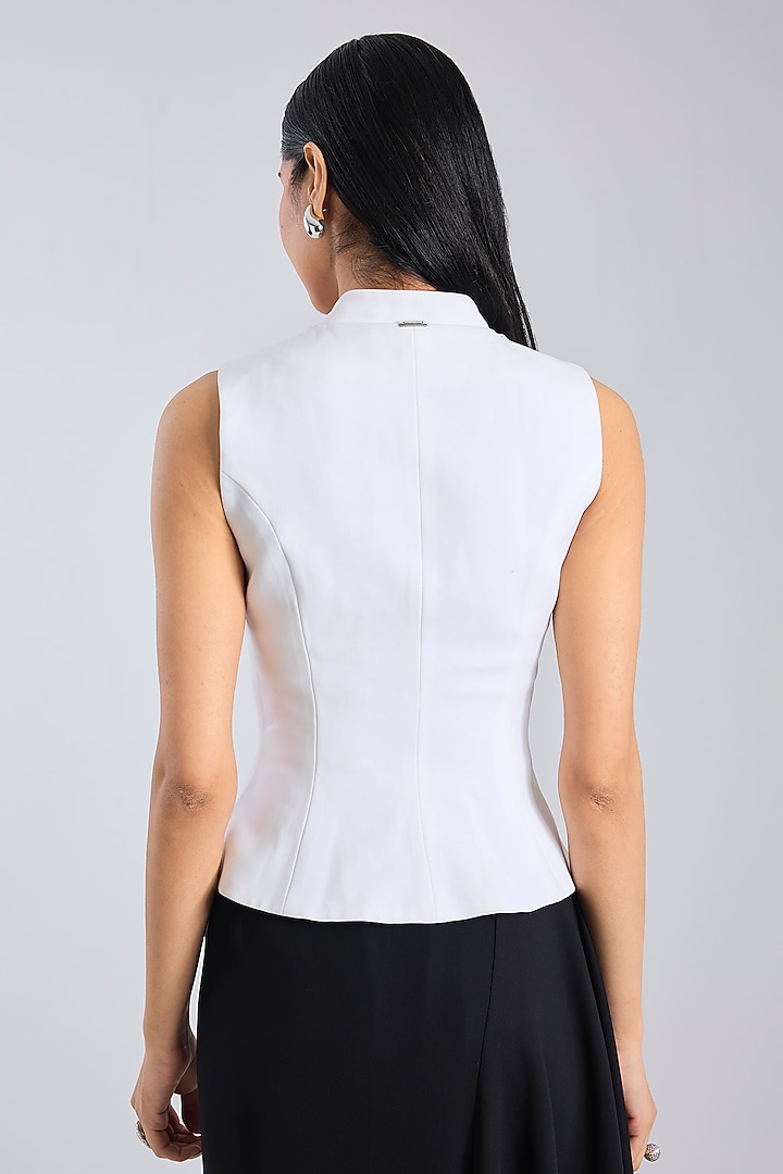 White & Red Suiting Blazer by 431-88 By Shweta Kapur at Pernia's Pop Up Shop