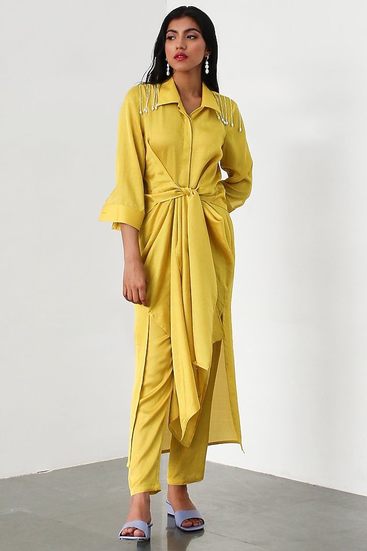 Lemon Hand Embroidered Knot Kurta Set by 431-88 By Shweta Kapur at Pernia's Pop Up Shop