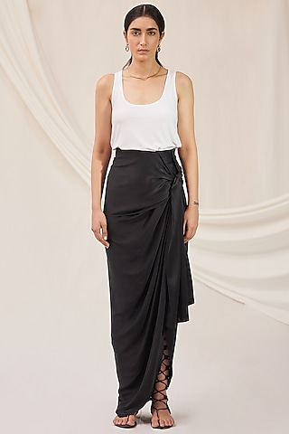 White Sleeveless Tank Top by 431-88 By Shweta Kapur