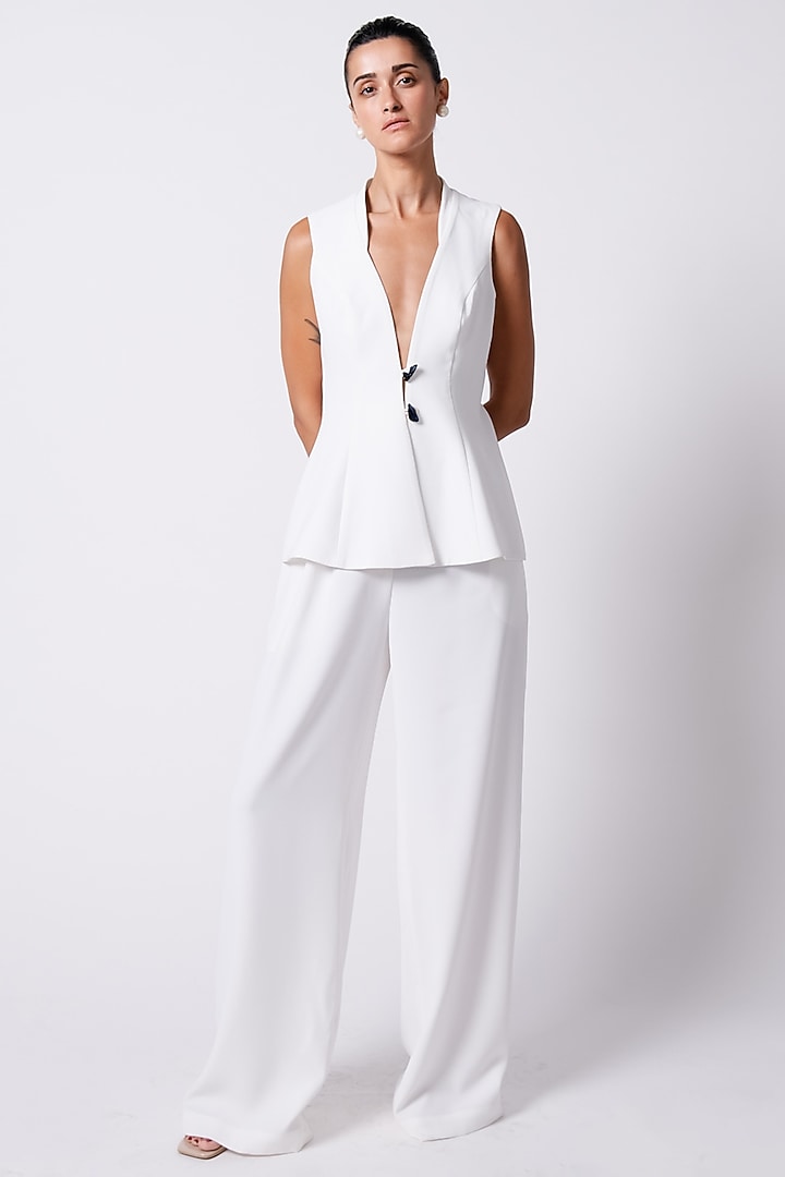 White Japanese Crepe Blazer by 431-88 By Shweta Kapur at Pernia's Pop Up Shop