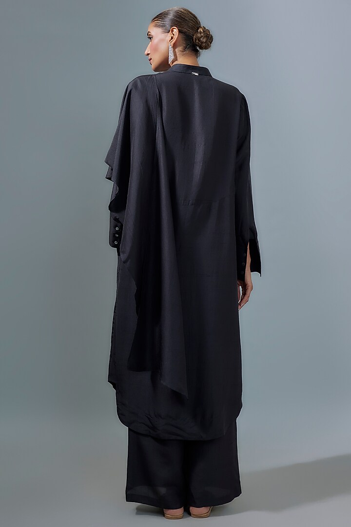 Black Silk Kurta Set by 431-88 By Shweta Kapur at Pernia's Pop Up Shop