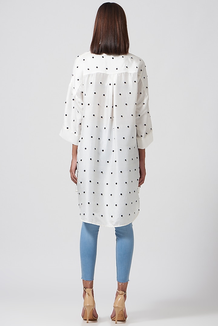 White Hand Embroidered Shirt by 431-88 By Shweta Kapur at Pernia's Pop Up Shop