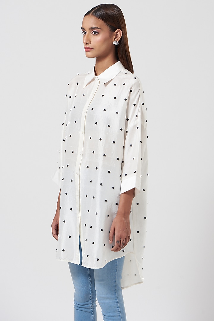White Hand Embroidered Shirt by 431-88 By Shweta Kapur at Pernia's Pop Up Shop