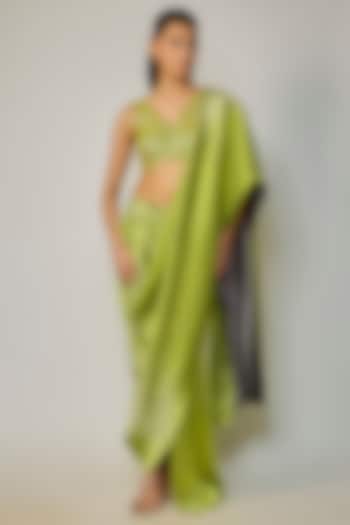 Kelly Green Pleated Fabric Pre-Stitched Wedding Saree  by 431-88 By Shweta Kapur at Pernia's Pop Up Shop
