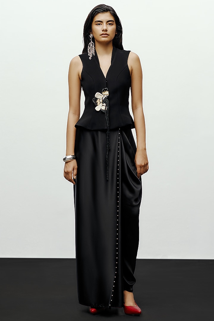 Black Suiting Floral Applique Embellished Jacket by 431-88 By Shweta Kapur at Pernia's Pop Up Shop