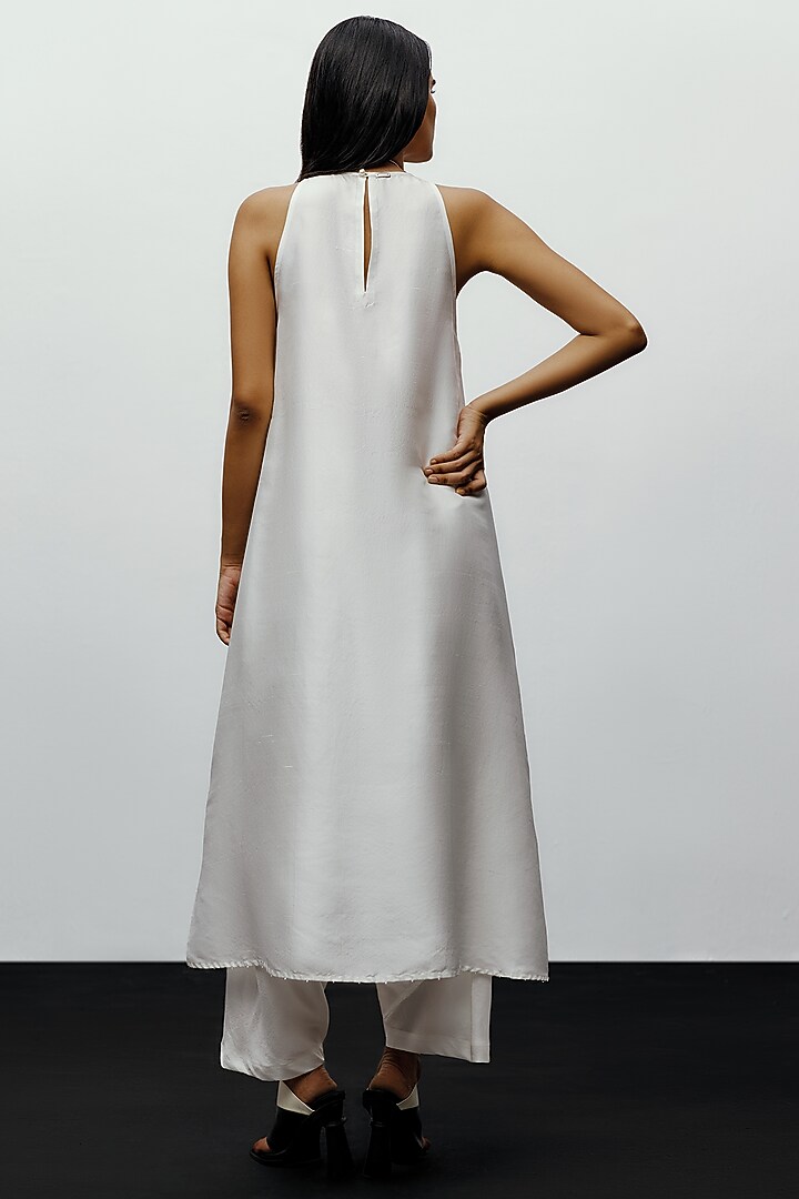 White Silk Asymmetric Kurta Set by 431-88 By Shweta Kapur at Pernia's Pop Up Shop