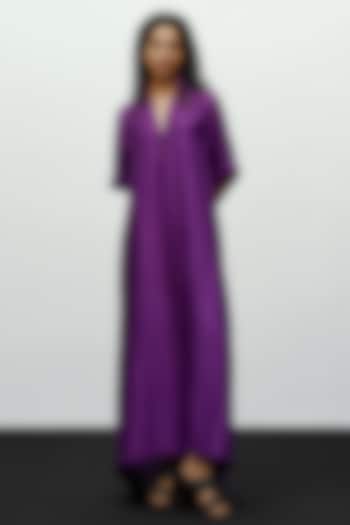 Deep Purple Silk Embroidered Kurta Set by 431-88 By Shweta Kapur at Pernia's Pop Up Shop