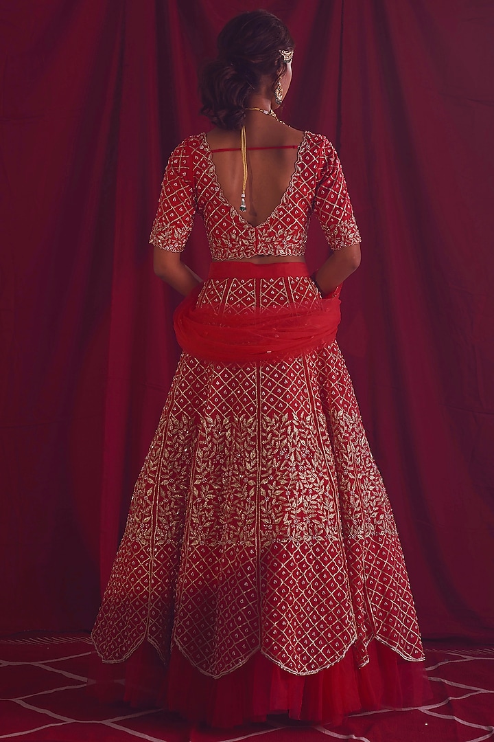 Red Hand & Machine Embroidered Bridal Lehenga Set by Shloka Sudhakar at Pernia's Pop Up Shop